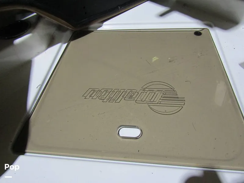 Slide: The Image of Malibu Wakesetter 25 LSV 2022 - 15969524