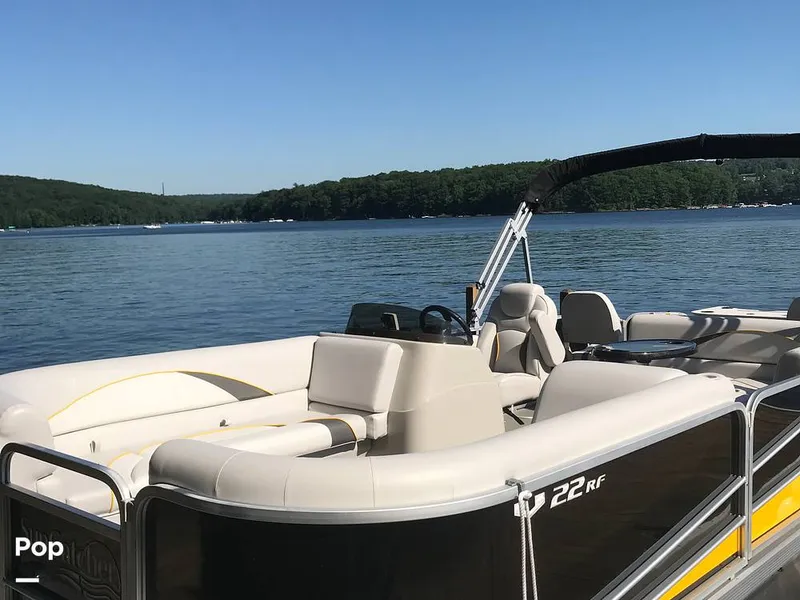 Slide: The Image of SunCatcher V 22 RF 2018 - 15879165