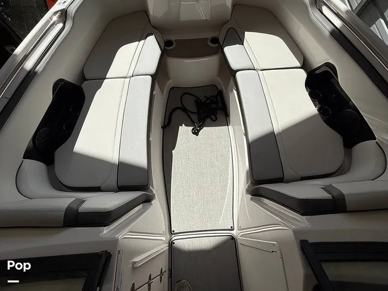 Slide: The Image of Yamaha AR250 2024 - 16098375