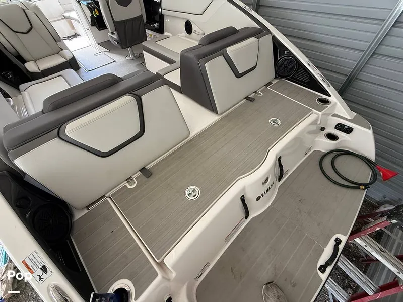 Slide: The Image of Yamaha AR250 2024 - 16098363