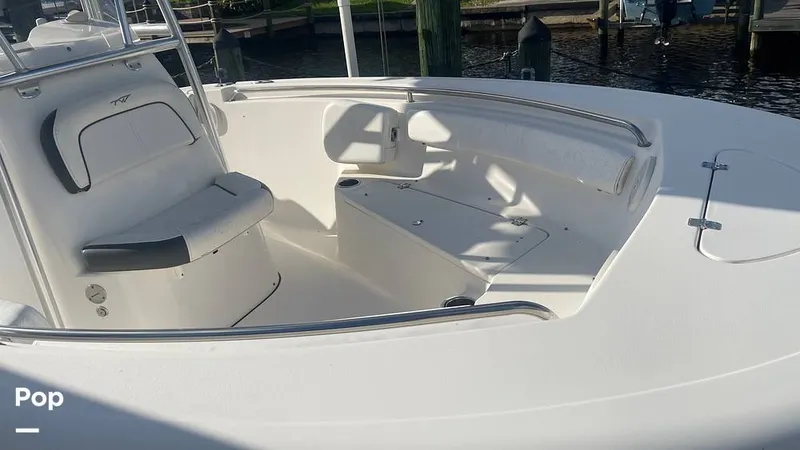 Slide: The Image of Bow Seating - 15889204