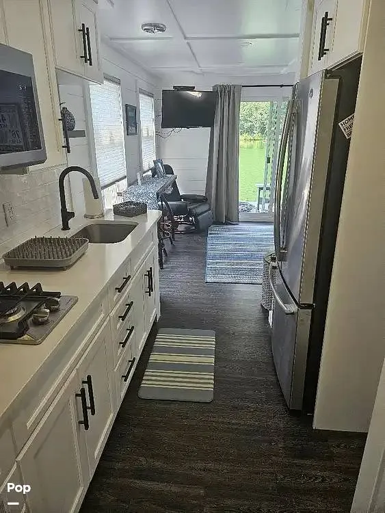 Slide: The Image of East Coast Houseboats Freedom 40 2021 - 15879151