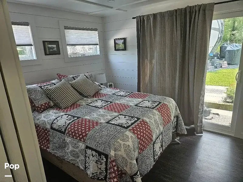 Slide: The Image of East Coast Houseboats Freedom 40 2021 - 15879144