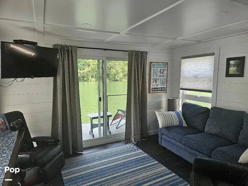 Slide: The Image of East Coast Houseboats Freedom 40 2021 - 15879156