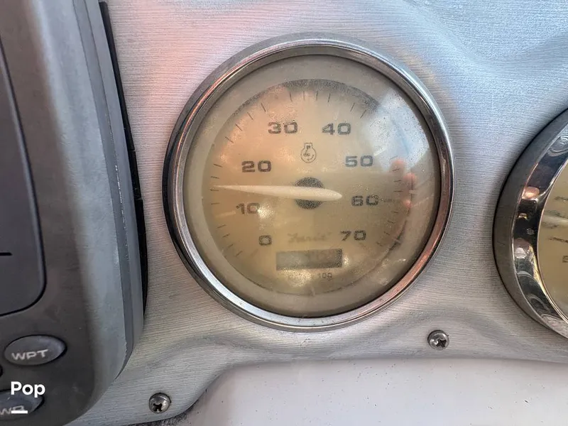 Slide: The Image of Hurricane Sundeck 240 2007 - 15906019