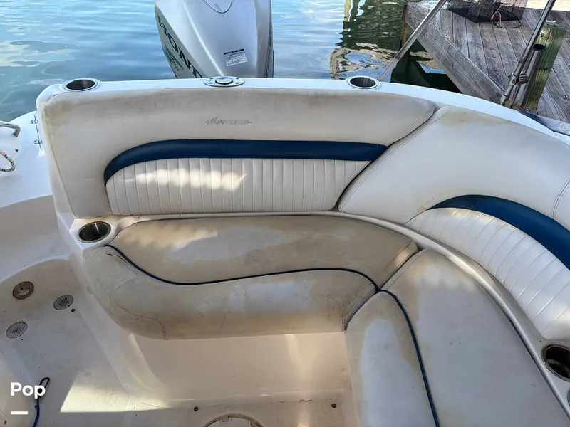 Slide: The Image of Hurricane Sundeck 240 2007 - 15906025