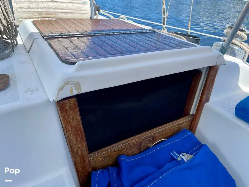 Slide: The Image of Morgan Out Island 415 1979 - 15990048