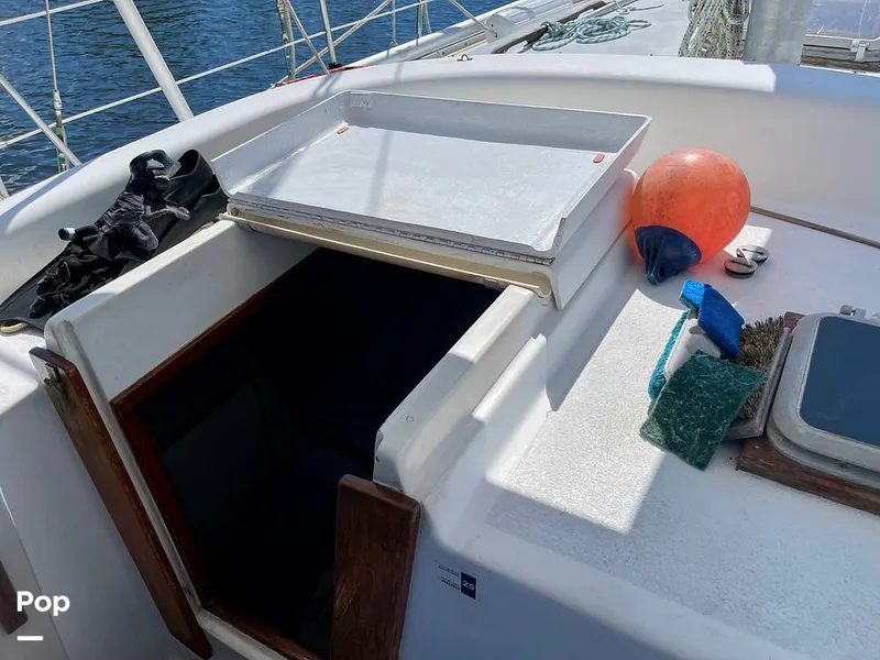 Slide: The Image of Morgan Out Island 415 1979 - 15990049