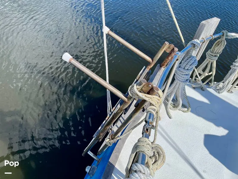 Slide: The Image of Morgan Out Island 415 1979 - 15912297