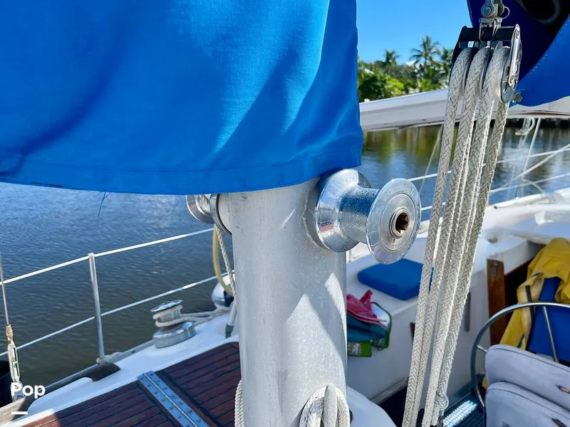 Slide: The Image of Morgan Out Island 415 1979 - 15912300