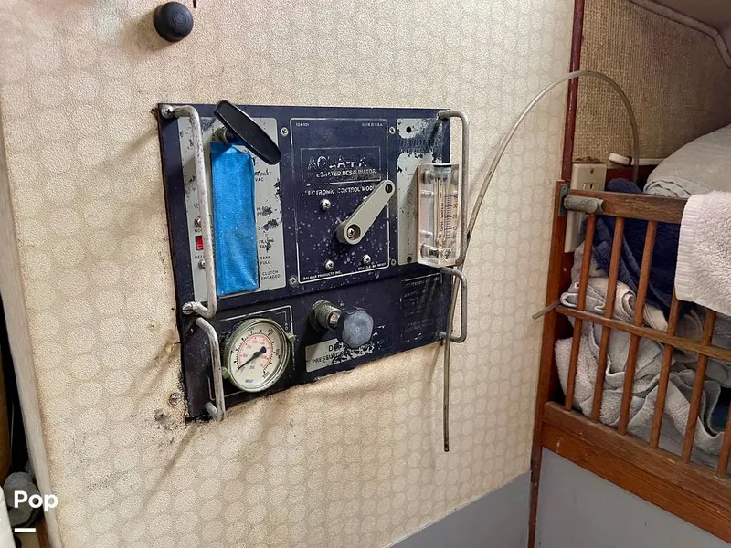 Slide: The Image of Morgan Out Island 415 1979 - 15989986