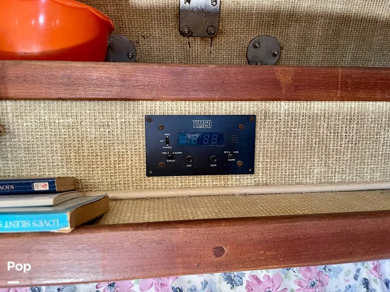 Slide: The Image of Morgan Out Island 415 1979 - 15989980