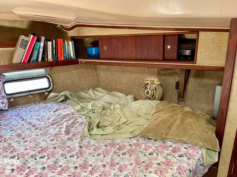 Slide: The Image of Morgan Out Island 415 1979 - 15989982