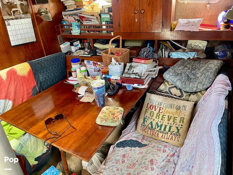 Slide: The Image of Morgan Out Island 415 1979 - 15989994