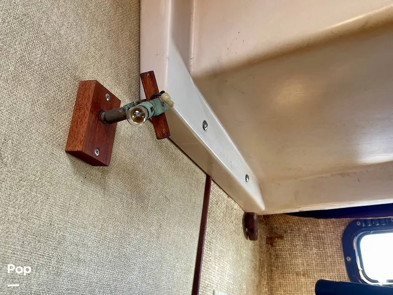 Slide: The Image of Morgan Out Island 415 1979 - 15990002