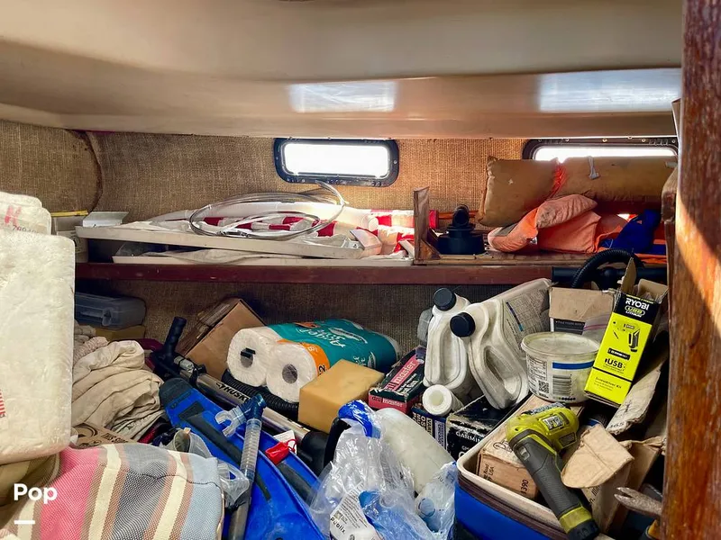 Slide: The Image of Morgan Out Island 415 1979 - 15990004