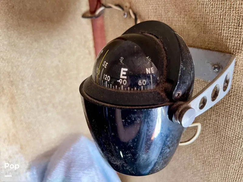 Slide: The Image of Morgan Out Island 415 1979 - 15990005