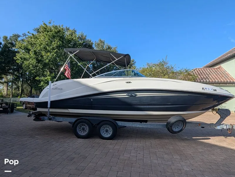The Image of Sea Ray 260 Sundeck 2008 - 15916168