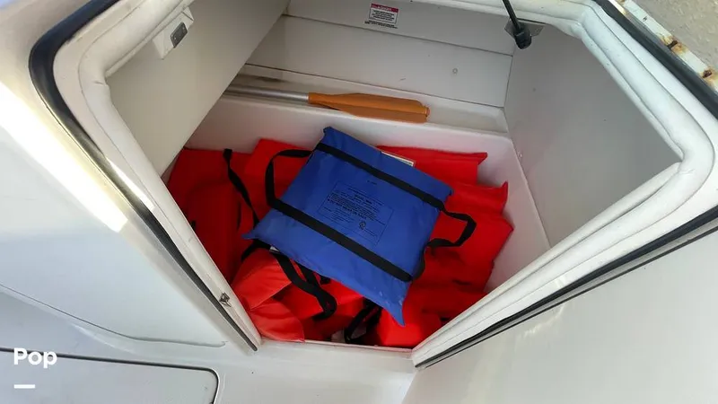 Slide: The Image of Bayliner VR6 OB 2023 - 15906162