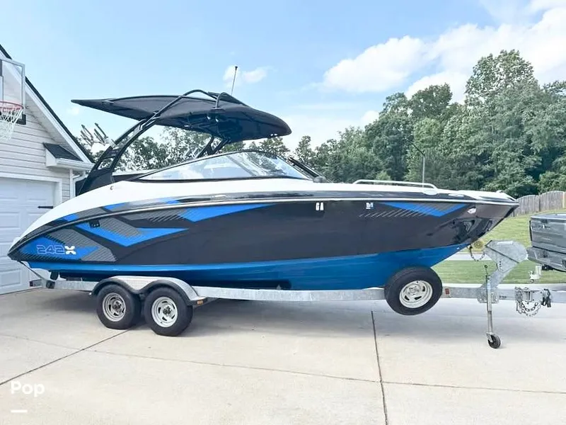 The Image of Yamaha 242X E-series - 15909233