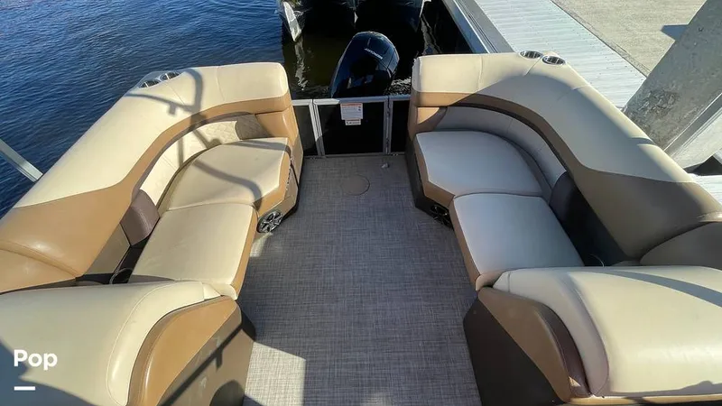 Slide: The Image of Lowe SS 230W 2024 - 15906116