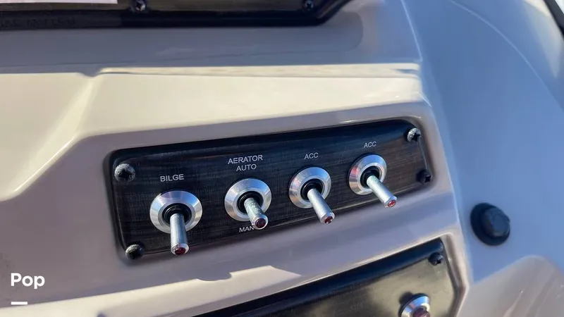 Slide: The Image of Lowe SS 230W 2024 - 15906127