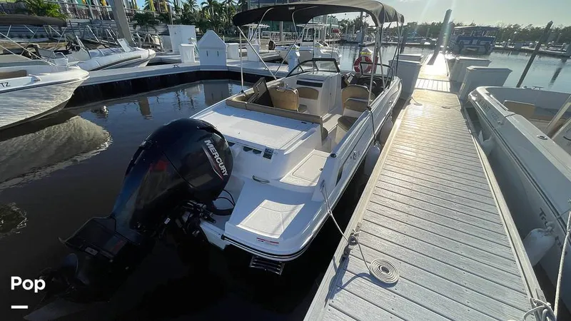 The Image of Bayliner VR6 OB 2023 - 15906280
