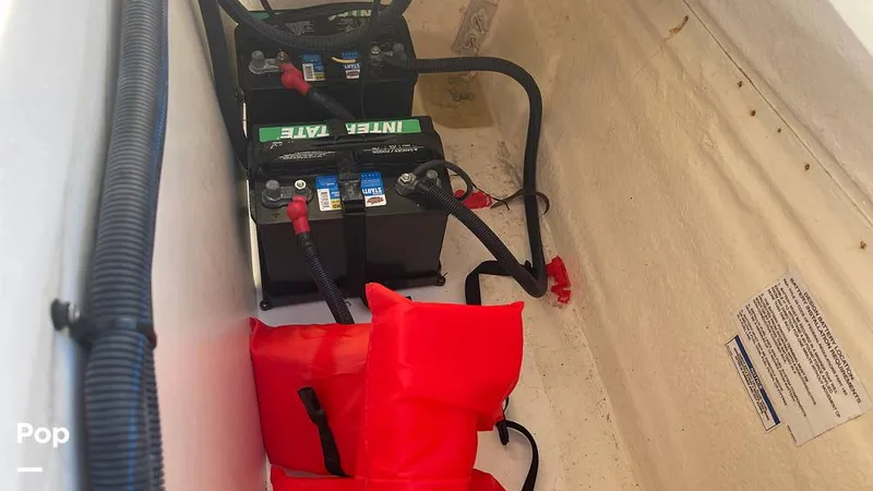 Slide: The Image of Bayliner VR6 OB 2023 - 15906312