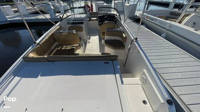 Slide: The Image of Bayliner VR6 OB 2023 - 15906323