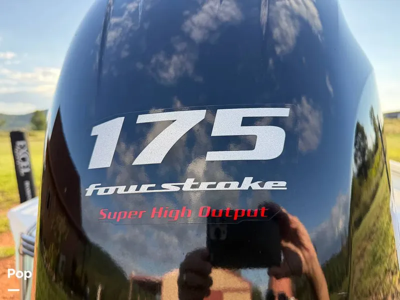 Slide: The Image of Excel Bay Pro 220 2022 - 16042525