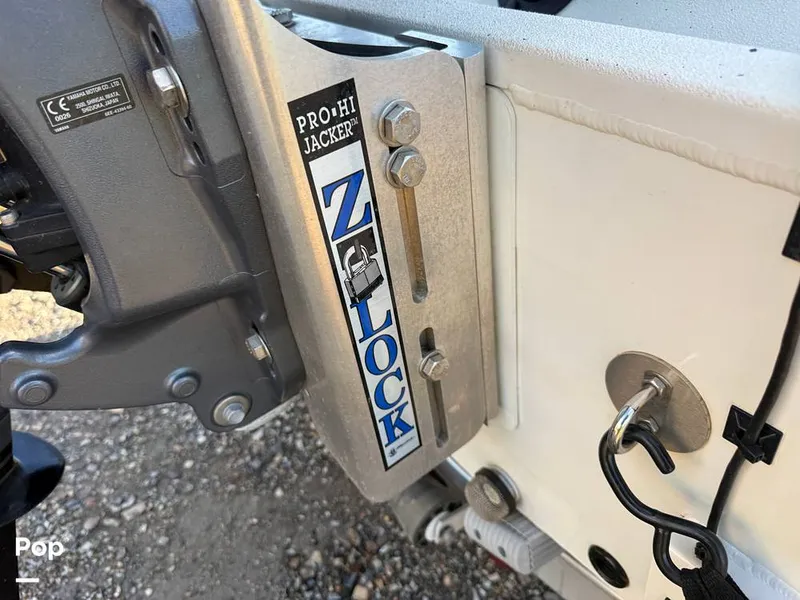 Slide: The Image of Excel Bay Pro 220 2022 - 16042527