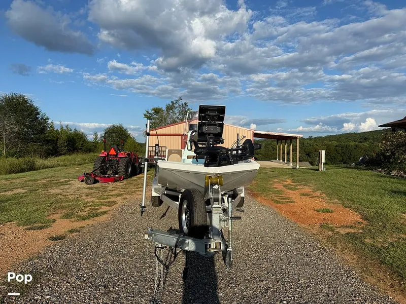 Slide: The Image of Excel Bay Pro 220 2022 - 16042511