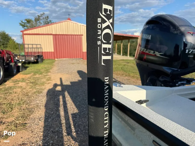 Slide: The Image of Excel Bay Pro 220 2022 - 16042531