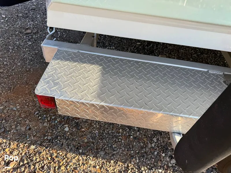 Slide: The Image of Excel Bay Pro 220 2022 - 16042532