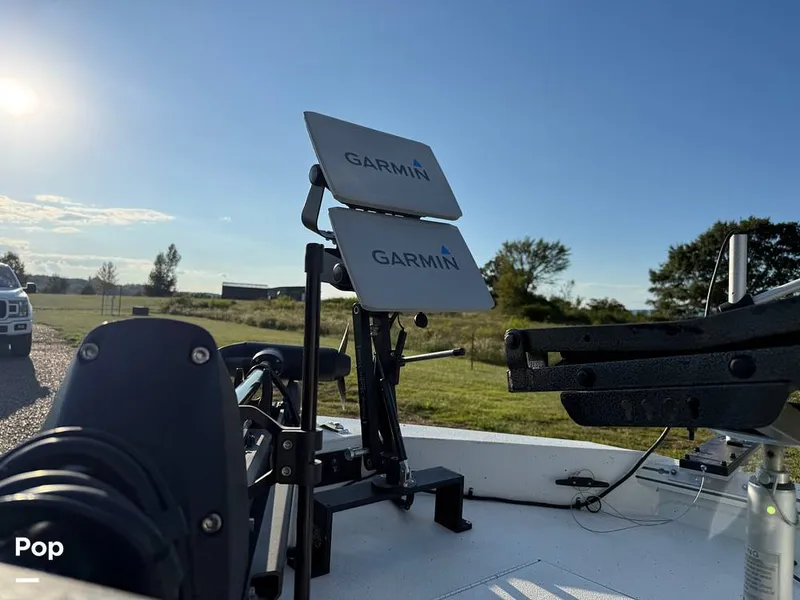 Slide: The Image of Excel Bay Pro 220 2022 - 16042548