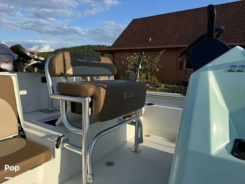 Slide: The Image of Excel Bay Pro 220 2022 - 16042558