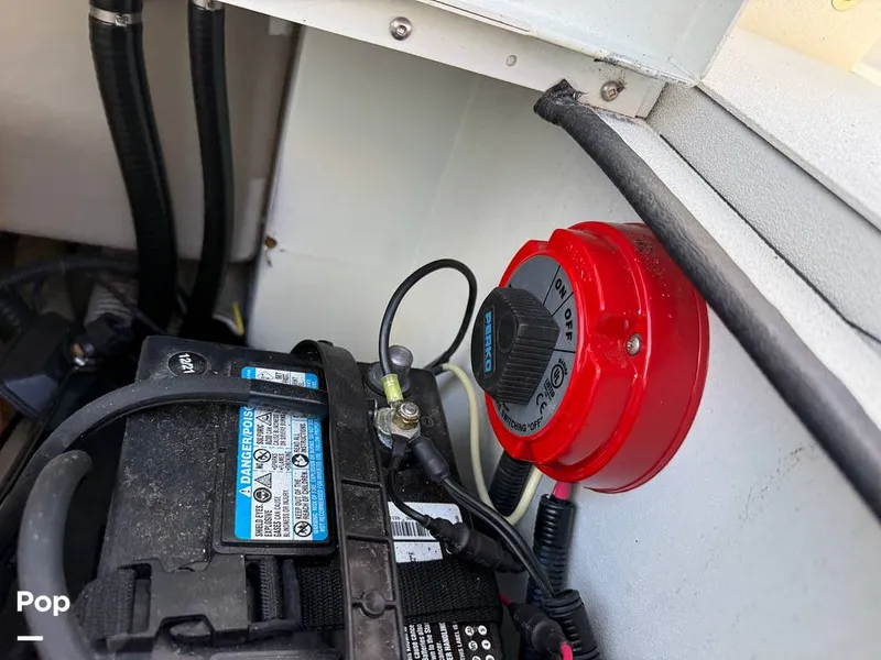 Slide: The Image of Excel Bay Pro 220 2022 - 16042564