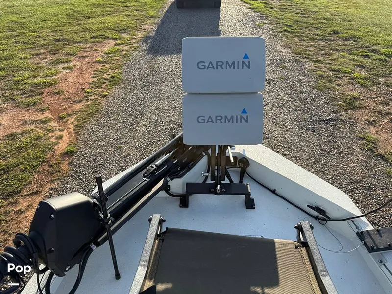 Slide: The Image of Excel Bay Pro 220 2022 - 16042571