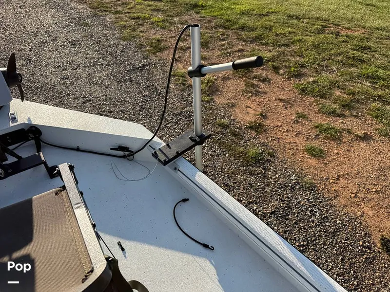 Slide: The Image of Excel Bay Pro 220 2022 - 16042572