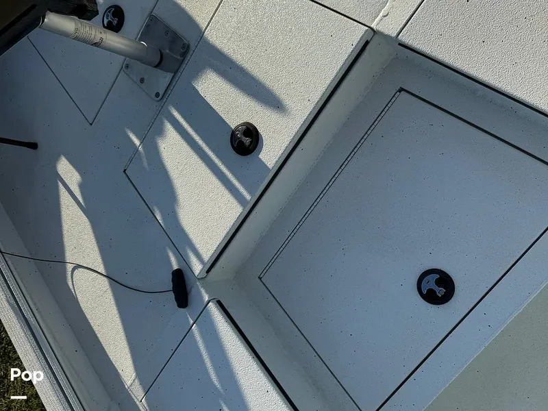 Slide: The Image of Excel Bay Pro 220 2022 - 16042585