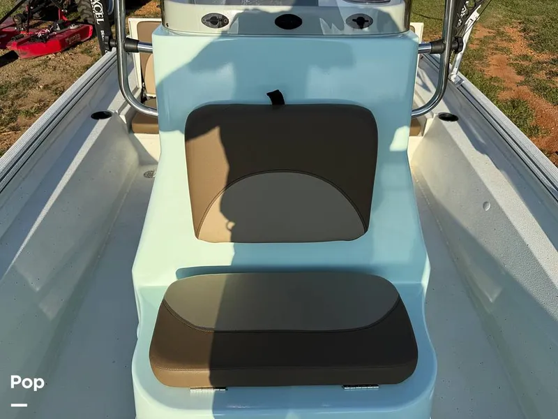 Slide: The Image of Excel Bay Pro 220 2022 - 16042598