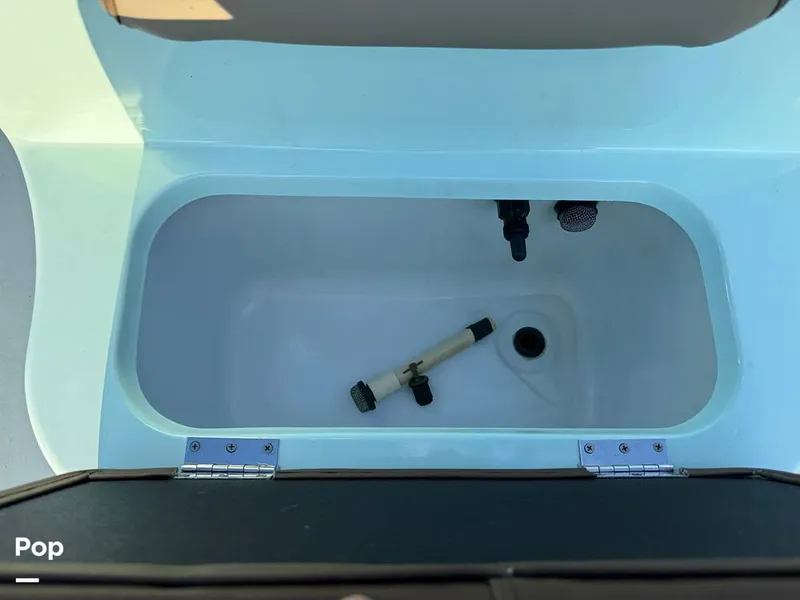 Slide: The Image of Excel Bay Pro 220 2022 - 16042600