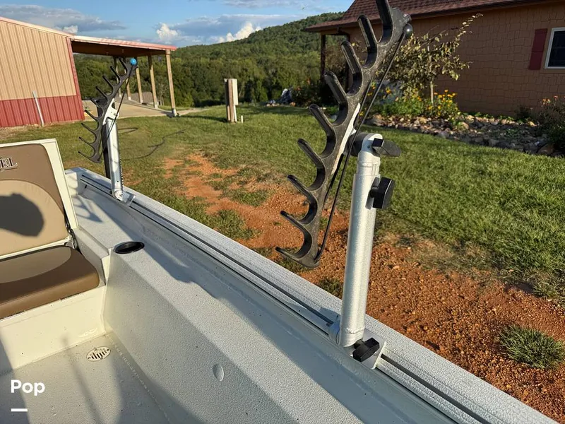 Slide: The Image of Excel Bay Pro 220 2022 - 16042602