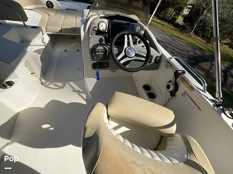 Slide: The Image of Stingray 212SC 2016 - 16084364