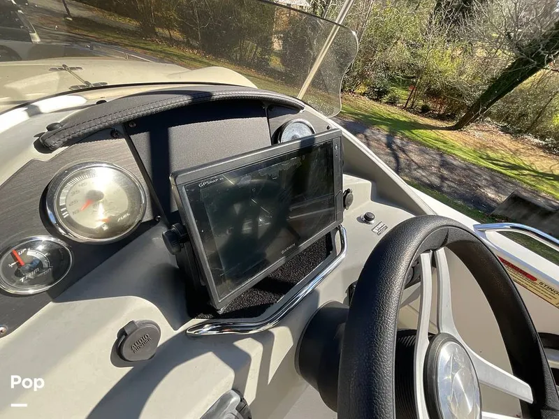 Slide: The Image of Stingray 212SC 2016 - 16084370