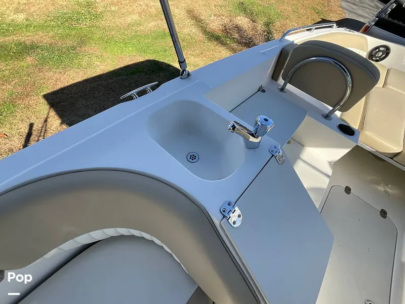 Slide: The Image of Stingray 212SC 2016 - 16084380