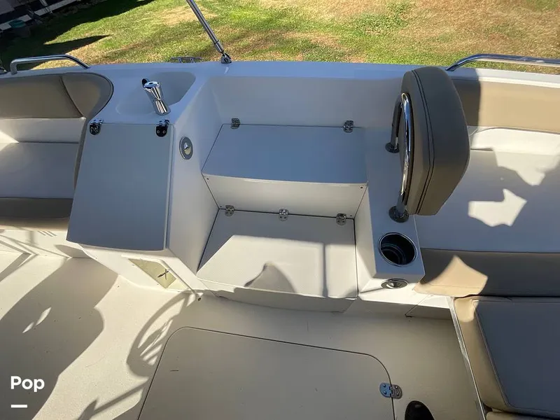 Slide: The Image of Stingray 212SC 2016 - 16084381