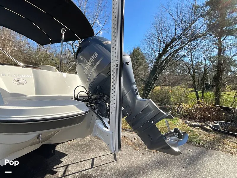 Slide: The Image of Stingray 212SC 2016 - 16084400