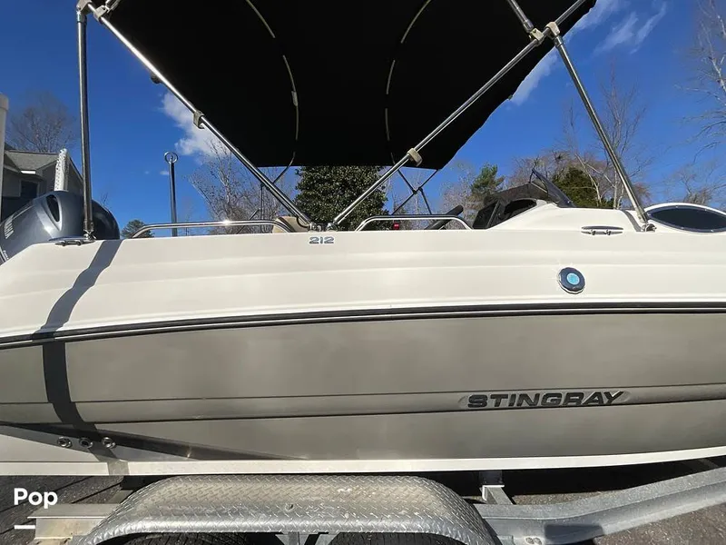 Slide: The Image of Stingray 212SC 2016 - 16084405