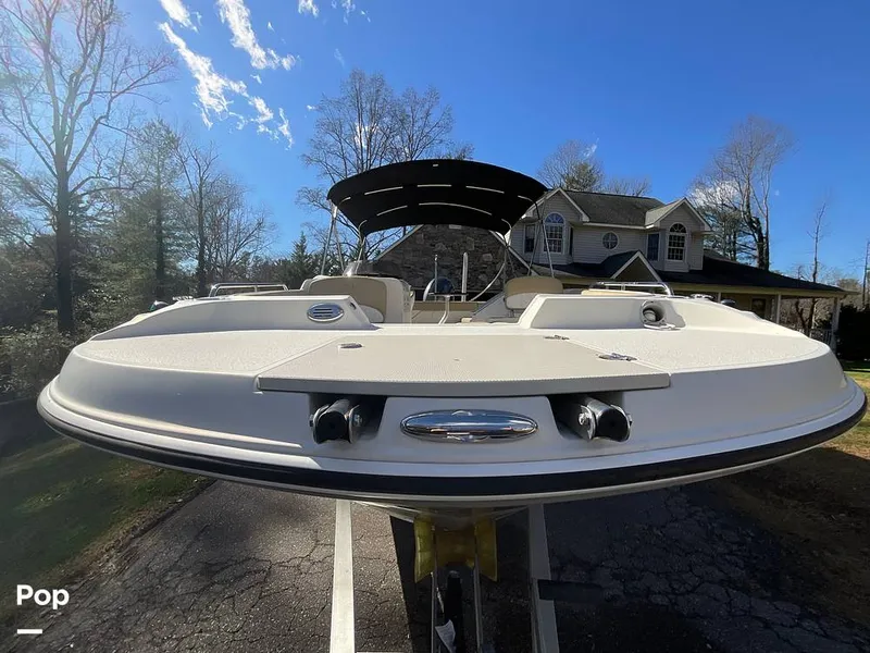 Slide: The Image of Stingray 212SC 2016 - 16084408